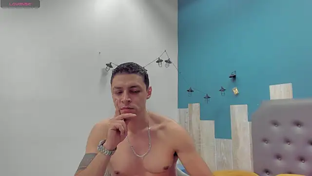 Frank Millers online show from November 5, 2025, 7:50 pm