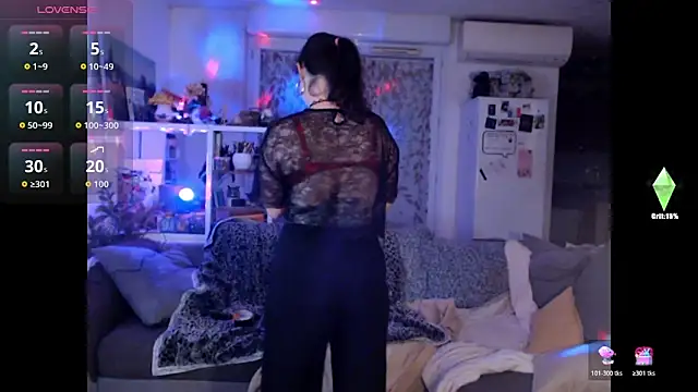 AdorahB3ll3 online show from April 19, 2026, 7:16 pm