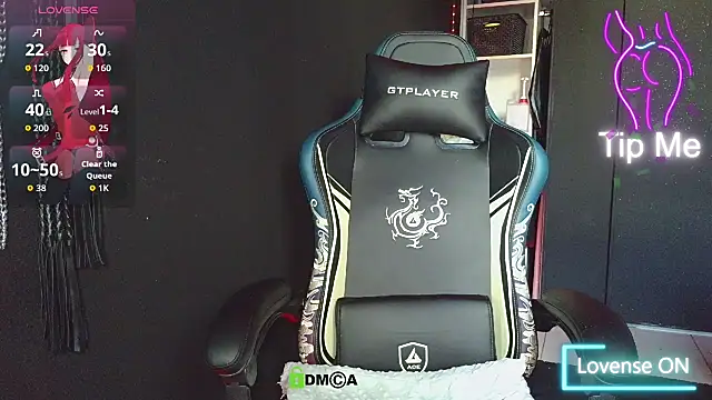 it is spicy online show from October 20, 2025, 2:50 pm