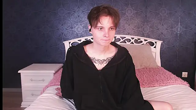 Snapshot of DemianEnglen chatting on May 27, 2026, 4:47 pm DemianEnglen online show from May 27, 2026, 4:47 pm