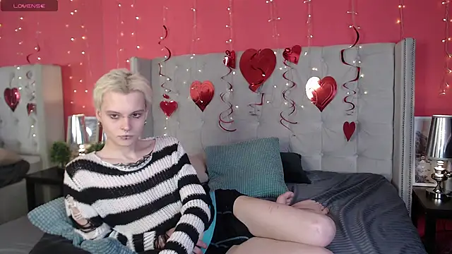 Snapshot of DemianEnglen chatting on February 18, 2025, 12:05 am DemianEnglen online show from February 18, 2025, 12:05 am