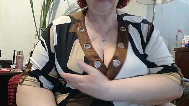 Snapshot of DeniseeRosea chatting on May 11, 2026, 4:47 am DeniseeRosea online show from May 11, 2026, 4:47 am
