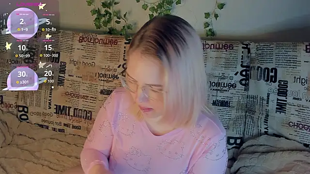 Manic pixie  online show from September 19, 2025, 4:00 pm