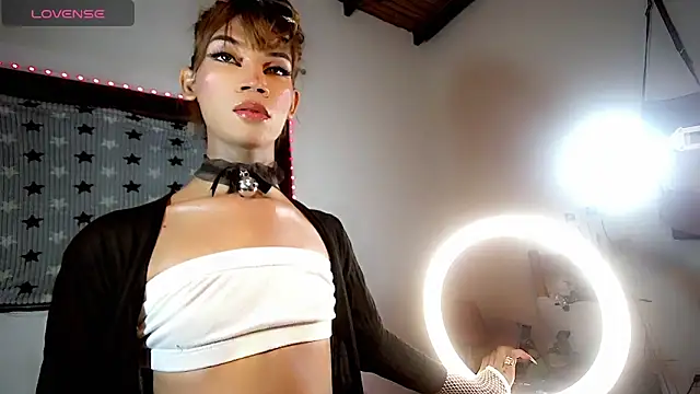 lucyangel 11 online show from November 15, 2025, 4:49 am