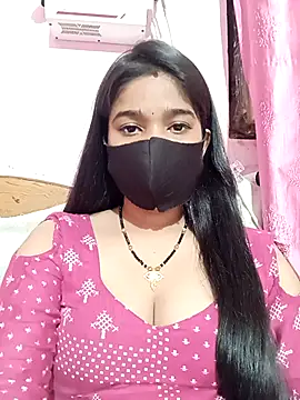 Snapshot of Simran-001 chatting on October 19, 2025, 3:15 pm Simran-001 online show from October 19, 2025, 3:15 pm