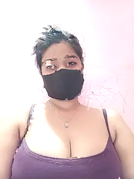 Simran-001 online show from April 15, 2026, 12:10 pm