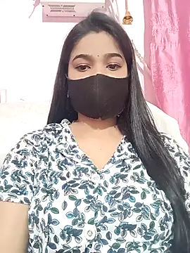 Snapshot of Simran-001 chatting on December 1, 2025, 11:33 am Simran-001 online show from December 1, 2025, 11:33 am