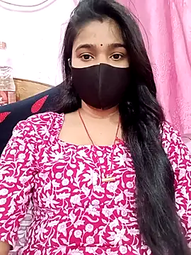 Snapshot of Simran-001 chatting on March 12, 2025, 7:14 pm Simran-001 online show from March 12, 2025, 7:14 pm