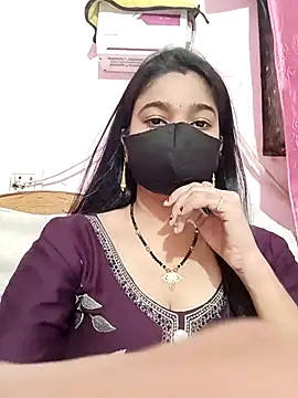 Snapshot of Simran-001 chatting on October 21, 2025, 2:05 pm Simran-001 online show from October 21, 2025, 2:05 pm