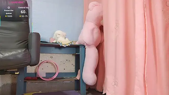 Snapshot of ManMan-520 chatting on November 30, 2025, 6:52 pm ManMan-520 online show from November 30, 2025, 6:52 pm