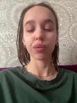 Snapshot of SandraTucker chatting on February 26, 2026, 6:13 am SandraTucker online show from February 26, 2026, 6:13 am