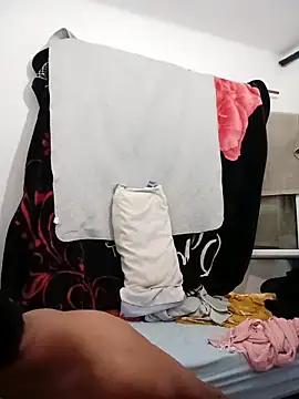 Snapshot of AndiiCe chatting on December 5, 2025, 1:21 pm AndiiCe online show from December 5, 2025, 1:21 pm