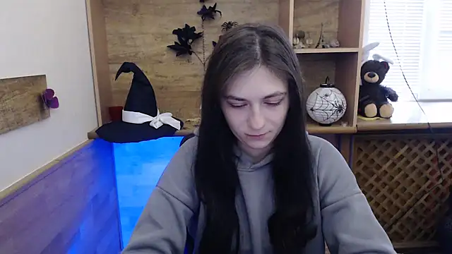 AmandaJi  online show from November 21, 2025, 7:07 am