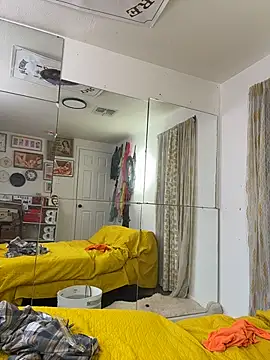 I am babydoll online show from February 15, 2026, 9:03 pm