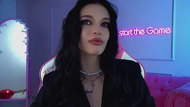 Snapshot of BeverlyMost chatting on February 21, 2026, 10:39 am BeverlyMost online show from February 21, 2026, 10:39 am