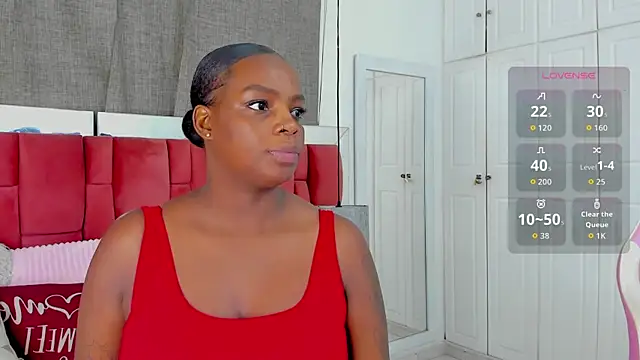 Snapshot of NatyParker chatting on November 8, 2025, 1:36 pm NatyParker online show from November 8, 2025, 1:36 pm