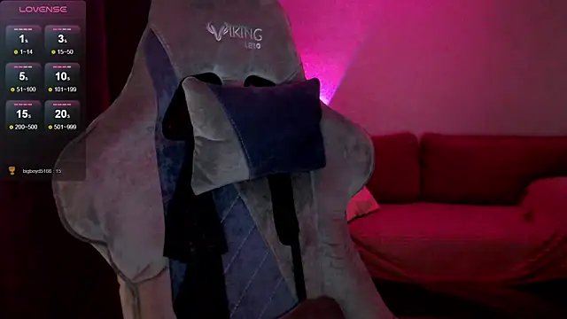 Snapshot of Ohmy_Nora_ chatting on February 18, 2025, 7:54 am Ohmy Nora  online show from February 18, 2025, 7:54 am