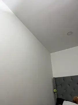 Snapshot of KarlaWild chatting on November 23, 2025, 4:55 am KarlaWild online show from November 23, 2025, 4:55 am