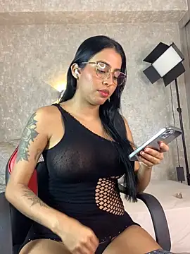 Snapshot of genesissara chatting on September 14, 2025, 12:00 am genesissara online show from September 14, 2025, 12:00 am