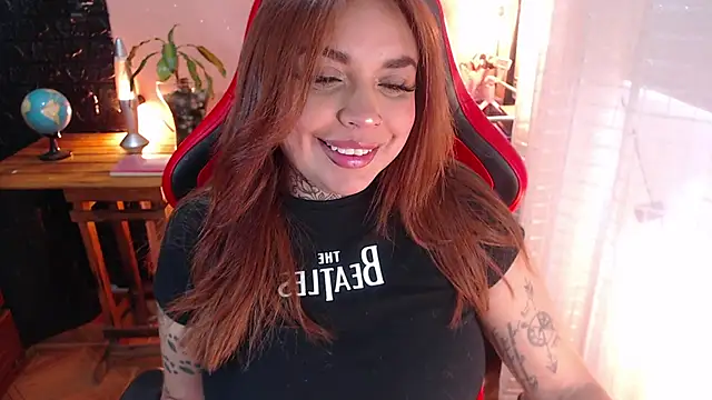 Snapshot of natyk_m chatting on May 31, 2026, 5:51 pm natyk m online show from May 31, 2026, 5:51 pm
