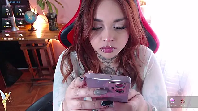 Snapshot of natyk_m chatting on May 8, 2026, 4:00 pm natyk m online show from May 8, 2026, 4:00 pm