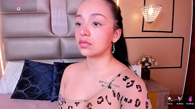 Snapshot of CAYLINCOLLINS chatting on March 3, 2026, 3:13 am CAYLINCOLLINS online show from March 3, 2026, 3:13 am