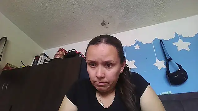 Snapshot of Isabella_boom chatting on March 10, 2025, 6:01 pm Isabella boom online show from March 10, 2025, 6:01 pm