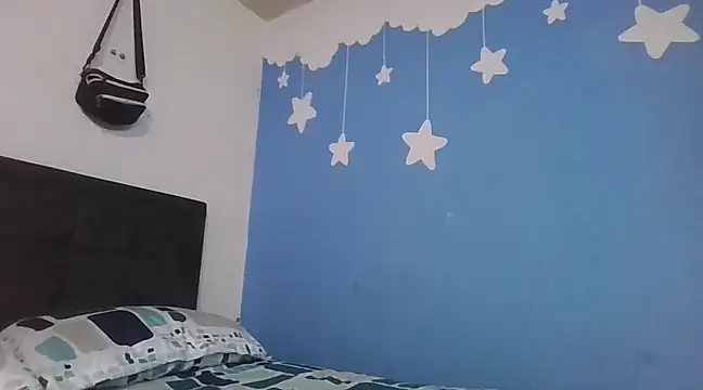 Snapshot of Isabella_boom chatting on February 20, 2025, 5:20 pm Isabella boom online show from February 20, 2025, 5:20 pm
