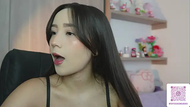 Snapshot of sophi_lii chatting on May 23, 2026, 9:25 pm sophi lii online show from May 23, 2026, 9:25 pm