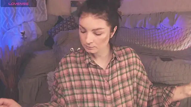 BritneyBarker online show from March 11, 2025, 1:37 am