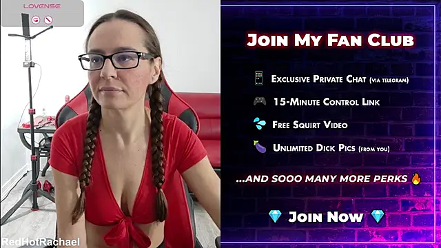 Snapshot of RedHotRachael chatting on November 6, 2025, 4:11 pm RedHotRachael online show from November 6, 2025, 4:11 pm