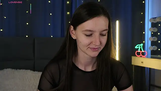 GeorginaDudley online show from April 9, 2026, 7:14 am