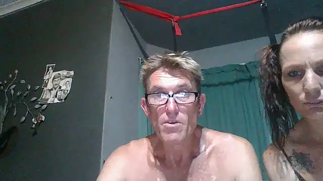 Snapshot of xylegs chatting on February 17, 2025, 9:43 pm xylegs online show from February 17, 2025, 9:43 pm