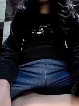 cute IndianBabe online show from December 14, 2025, 12:50 am