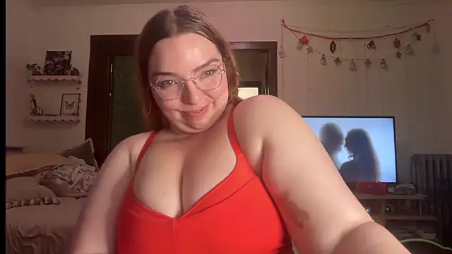 curvycate127 online show from April 18, 2026, 5:32 am