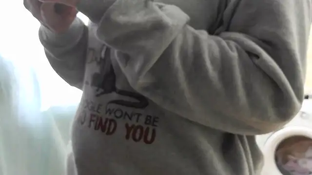 bunnyfox420 online show from November 23, 2025, 4:06 pm