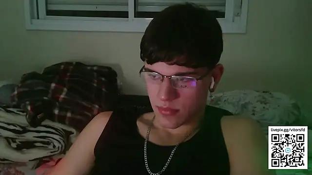 vitorsafado19 online show from October 9, 2025, 3:07 am