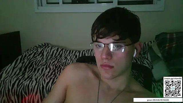 vitorsafado19 online show from October 17, 2025, 2:37 am