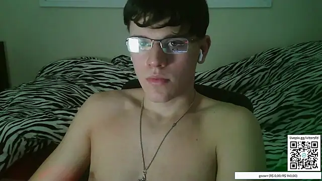 vitorsafado19 online show from October 11, 2025, 5:08 am