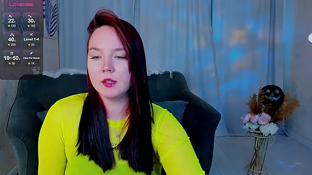 Snapshot of maya_suun chatting on November 1, 2025, 2:29 am maya suun online show from November 1, 2025, 2:29 am