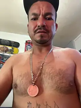 Snapshot of paullliliu chatting on February 27, 2026, 11:04 pm paullliliu online show from February 27, 2026, 11:04 pm