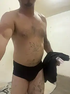 paullliliu online show from April 14, 2026, 12:32 pm