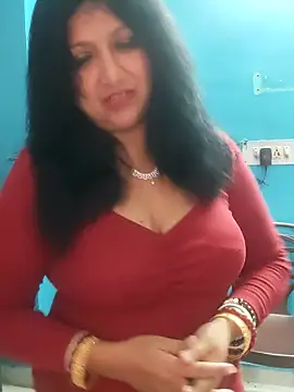 horny lizia online show from March 31, 2026, 5:48 pm