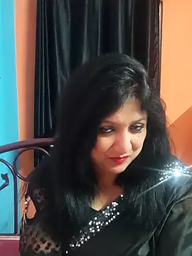 horny lizia online show from February 1, 2026, 4:05 pm