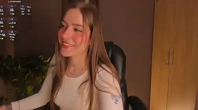 eilynxx online show from February 2, 2025, 12:09 am