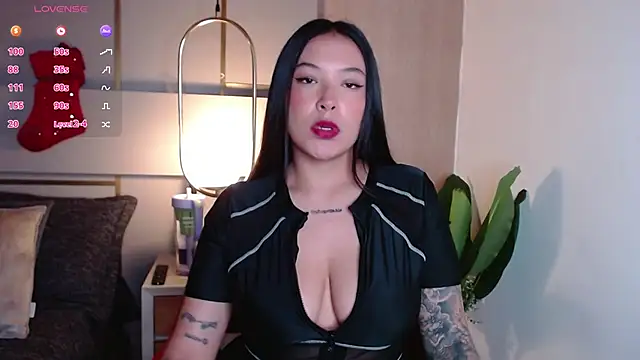 Victoria Collinns online show from December 3, 2025, 12:04 pm