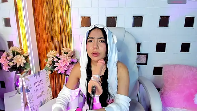 Snapshot of aniie_west chatting on March 5, 2025, 3:18 pm aniie west online show from March 5, 2025, 3:18 pm