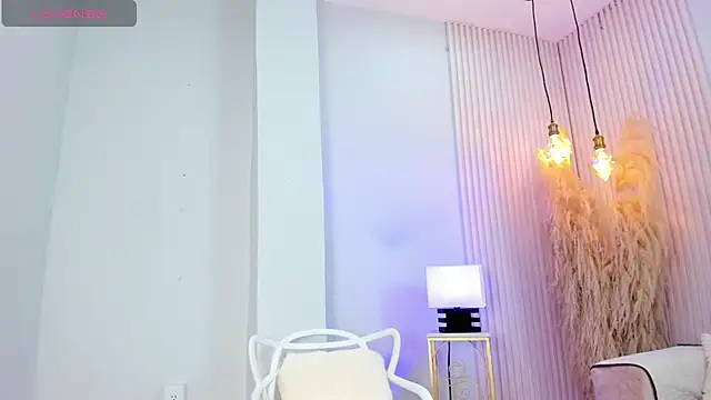 alana rossetti online show from February 13, 2026, 12:05 pm