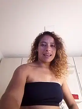 Snapshot of Zoedaniels chatting on March 13, 2025, 11:49 pm Zoedaniels online show from March 13, 2025, 11:49 pm