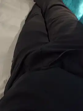 randit7 online show from December 2, 2025, 2:19 pm